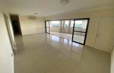 Imagem: O apartamento possui 3 Dormitórios, 5 Banheiros, 2 Vagas na