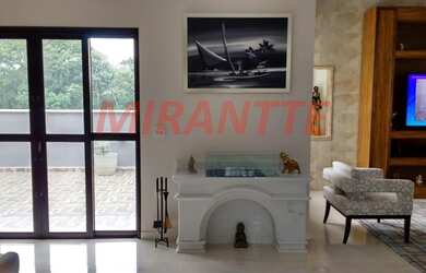 Imagem 3: Linda casa em CENTRO. Piscina, Churrasqueira, Guarda roupaeLareira