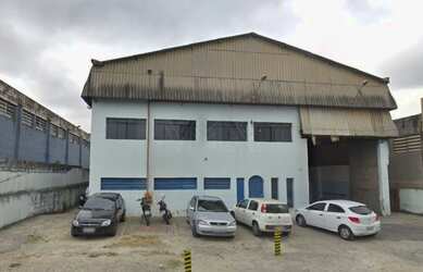 Imagem: O depósito possui 1.280m² de Área e está localizado em