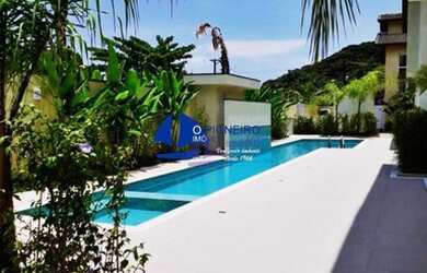 Imagem: A casa em condomínio possui 3 Dormitórios, 3 Banheiros, 2