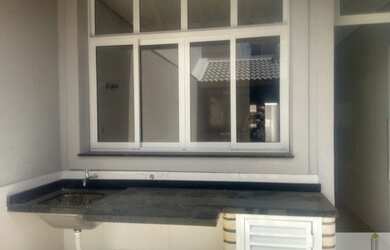 Imagem 5: SOBRADO GEMINADO À VENDA