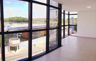 Imagem: O depósito possui 121m² de Área, Imóvel novo e está localizado