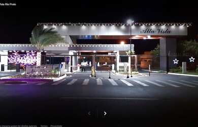 Imagem: O terreno possui 290m² de Área e está localizado em São