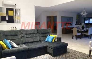 Imagem 4: Linda casa em CENTRO. Piscina, Churrasqueira, Guarda roupaeLareira