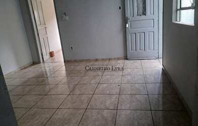 Imagem: A casa possui 2 Dormitórios, 1 Banheiro, 1 Vaga na garagem