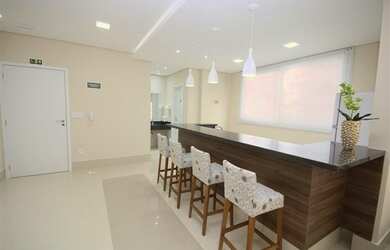 Imagem: O apartamento possui 3 Dormitórios, 2 Banheiros, 2 Vagas na