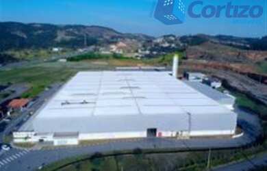 Imagem: O depósito possui 5 Vagas na garagem, 18.940m² de Área e