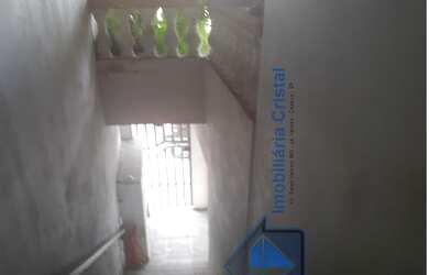 Imagem: A casa possui 3 Dormitórios, 3 Banheiros, 1 Vaga na garagem