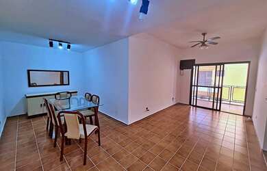 Imagem: O apartamento possui 3 Dormitórios, 2 Banheiros, 1 Vaga na