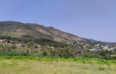 Imagem 2: Terrenos em condomínio fechado aos pés da Pedra Grande em Atibaia