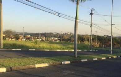 Imagem: O terreno possui 4.235m² de Área e está localizado em Núcleo