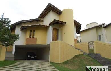 Imagem: A casa em condomínio possui 3 Dormitórios, 5 Banheiros, 4