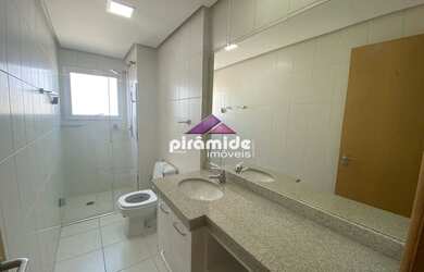 Imagem 11: Apartamento para aluguel possui 185 metros quadrados com 3 quartos