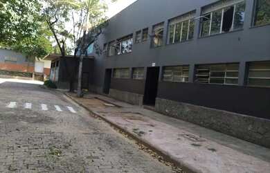 Imagem 2: Galpão/Depósito/Armazém para aluguel possui 2300 metros quadrados em...