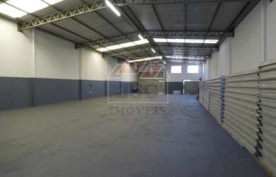 Imagem: O depósito possui 409m² de Área e está localizado em Centro