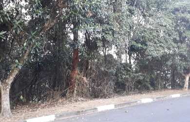 Imagem: O terreno está localizado em Jardim Das Cerejeiras, Arujá