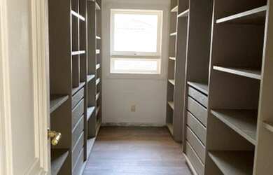 Imagem 9: Casa Tamboré 3 - venda - até campo de futebol