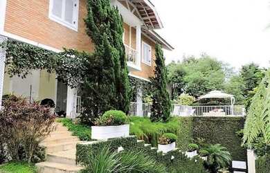 Imagem 6: Casa em condomínio de alto padrão na Granja Viana