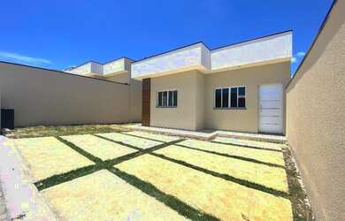 Imagem: A casa em condomínio possui 3 Dormitórios, 2 Banheiros, 2