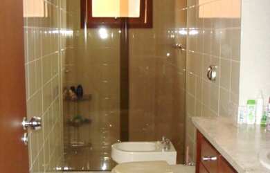 Imagem 13: CASA EM CONDOMÍNIO. Piscina, Churrasqueira, Guarda roupaeLareira