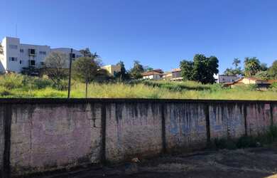 Imagem: O terreno possui 573m² de Área e está localizado em Brotas