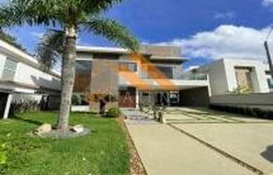 Imagem: A casa em condomínio possui 3 Dormitórios, 5 Banheiros, 4