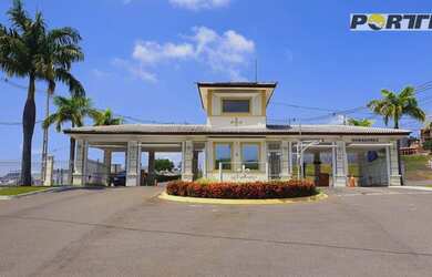 Imagem: O terreno possui 337m² de Área e está localizado em Bragança