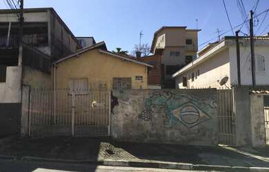 Imagem: O terreno possui 250m² de Área e está localizado em Jardim