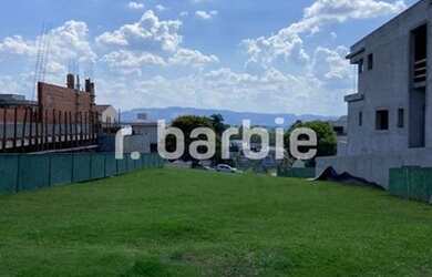 Imagem: O terreno possui 526m² de Área e está localizado em Tamboré