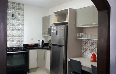 Imagem 2: Casa fundo para o lago do moinho 3 dorms 1 suíte 185m² cinco vagas