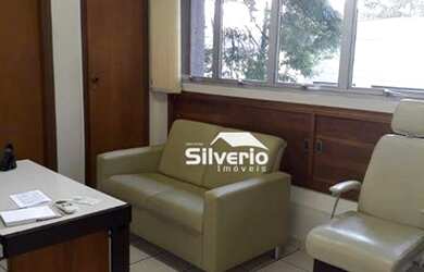 Imagem: O depósito possui 1 Vaga na garagem, 63m² de Área e está