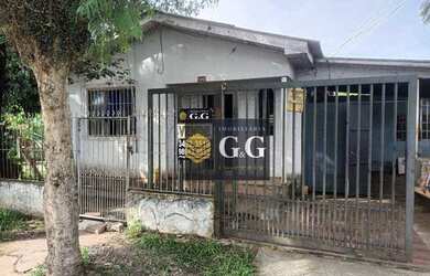 Imagem: A casa possui 2 Dormitórios, 2 Banheiros, 2 Vagas na garagem