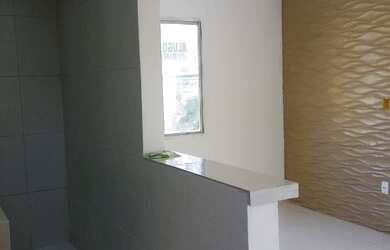 Imagem: A casa possui 2 Dormitórios, 1 Banheiro, 1 Vaga na garagem