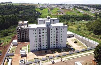 Imagem: O apartamento possui 2 Dormitórios, 1 Banheiro, 1 Vaga na garagem