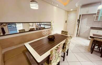 Imagem: O apartamento possui 3 Dormitórios, 1 Banheiro, 1 Vaga na garagem