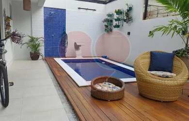 Imagem: A casa em condomínio possui 3 Dormitórios, 4 Banheiros, 2