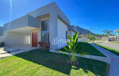 Imagem: A casa em condomínio possui 3 Dormitórios, 4 Banheiros, 178m²