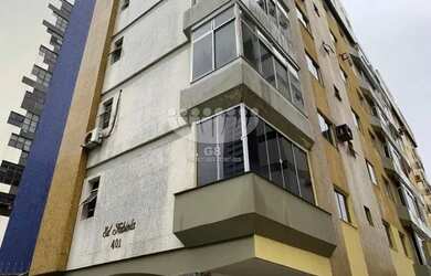 Imagem: O apartamento possui 4 Dormitórios, 3 Banheiros, 2 Vagas na