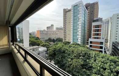 Imagem: O apartamento possui 4 Dormitórios, 5 Banheiros, 3 Vagas na