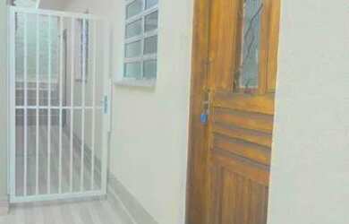 Imagem: Casa com 1 dormitório para alugar, 55 m² por R$ 1.309,60/mês