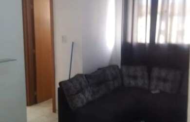 Imagem: O apartamento possui 2 Dormitórios, 1 Banheiro, 2 Vagas na