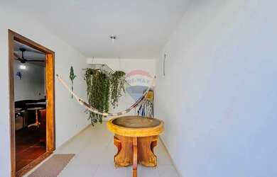 Imagem 4: Sobrado no centro de Matinhos à 4 quadras do Mar