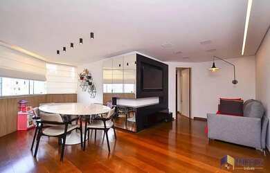 Imagem: O apartamento possui 3 Dormitórios, 2 Banheiros, 3 Vagas na