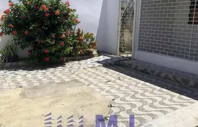 Imagem: A casa possui 3 Dormitórios, 2 Banheiros, 100m² de Área e