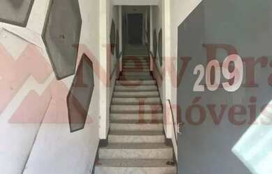 Imagem: O depósito possui 350m² de Área e está localizado em Brás