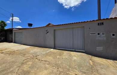 Imagem 1: Casa com 2 quartos a venda em Aparecida de Goiânia Setor Jardim Mont Serrat