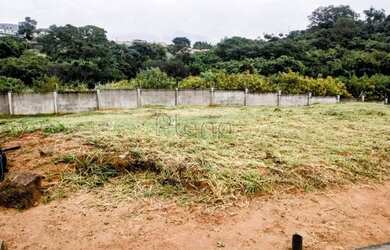 Imagem: O terreno possui 453m² de Área e está localizado em Parque