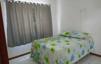 Imagem: A casa possui 2 Dormitórios, 1 Banheiro, 2 Vagas na garagem