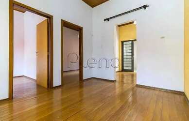 Imagem: A casa possui 2 Dormitórios, 1 Banheiro, 130m² de Área e