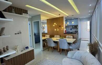 Imagem: O apartamento possui 2 Dormitórios, 2 Banheiros, 2 Vagas na